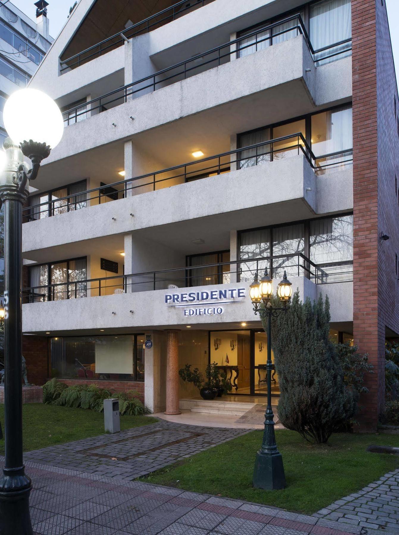 Presidente Edificio Santiago Aparthotel Exterior photo